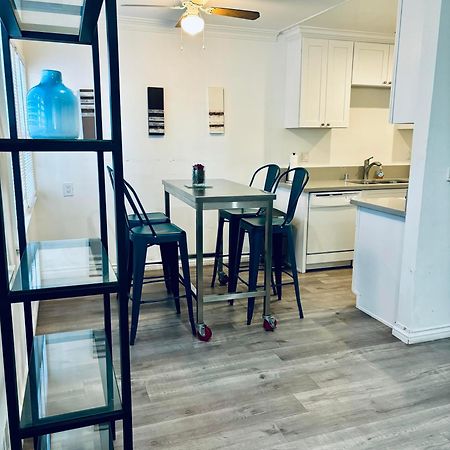 Modern, 1 Bed Condo, Downtown Century City Los Angeles Bagian luar foto