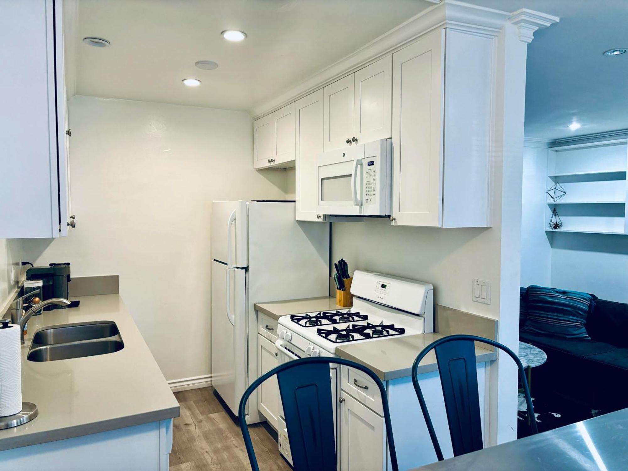 Modern, 1 Bed Condo, Downtown Century City Los Angeles Bagian luar foto